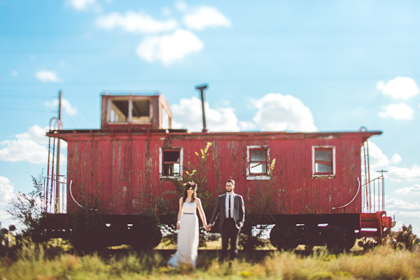 southwest bohemian wedding in Lubbock, Texas, photo by Geoff Duncan | via junebugweddings.com