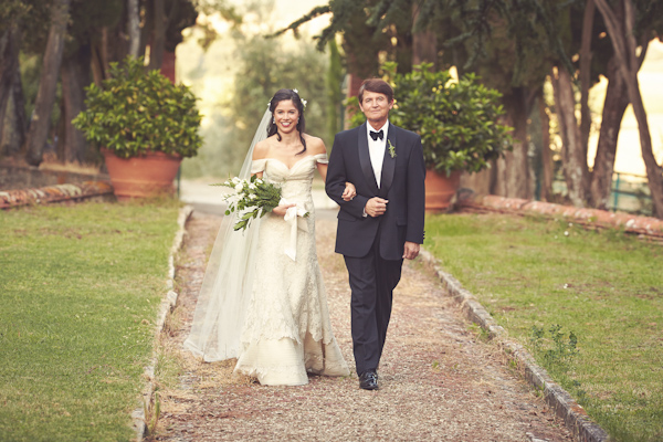 stunning-tuscan-destination-wedding-with-photography-by-jules-bower-16