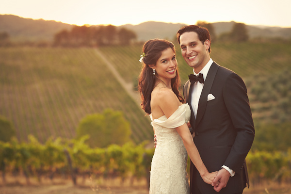 stunning-tuscan-destination-wedding-with-photography-by-jules-bower-34