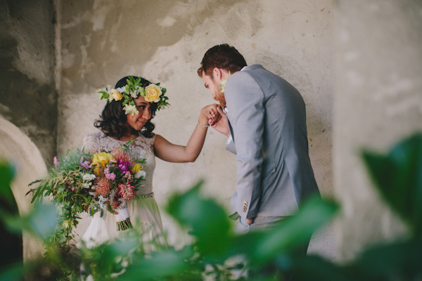 whimsical garden wedding in Boony Doon, California, photo by Sun + Life Photography | via junebugweddings.com (24)