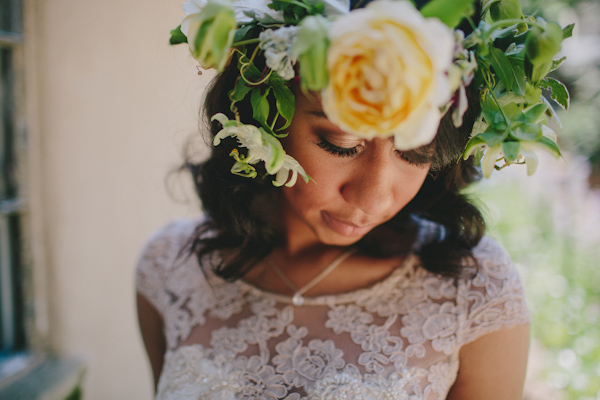 whimsical garden wedding in Boony Doon, California, photo by Sun + Life Photography | via junebugweddings.com (20)