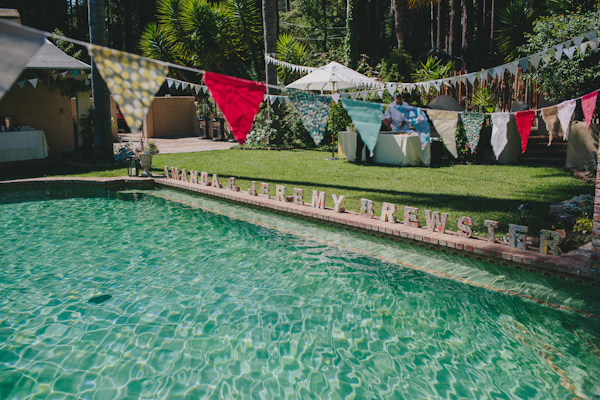 whimsical garden wedding in Boony Doon, California, photo by Sun + Life Photography | via junebugweddings.com (8)