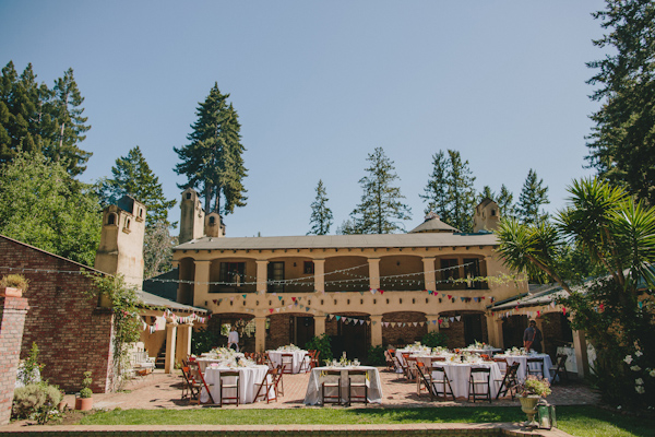 whimsical garden wedding in Boony Doon, California, photo by Sun + Life Photography | via junebugweddings.com (7)