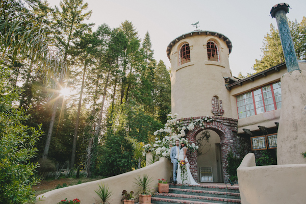 whimsical garden wedding in Boony Doon, California, photo by Sun + Life Photography | via junebugweddings.com (6)