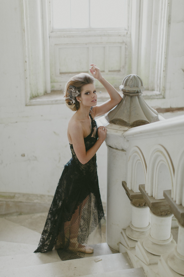 ballet inspired wedding editorial shoot by Paula O'Hara Photography | via junebugweddings.com (5)