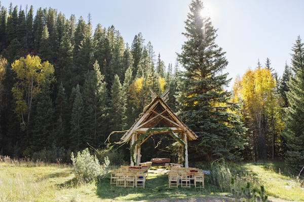 Dunton Hot Springs rustic mountain wedding venue, photo by Chowen Photography | via junebugweddings.com