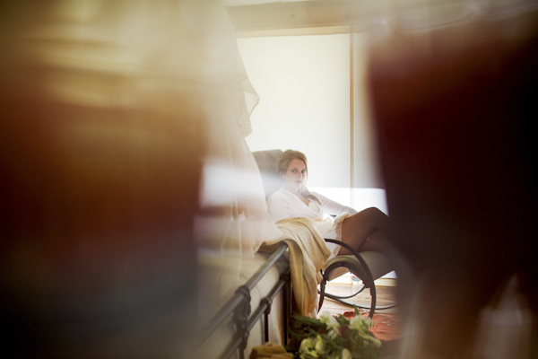 bride getting ready, photo by Chowen Photography | via junebugweddings.com