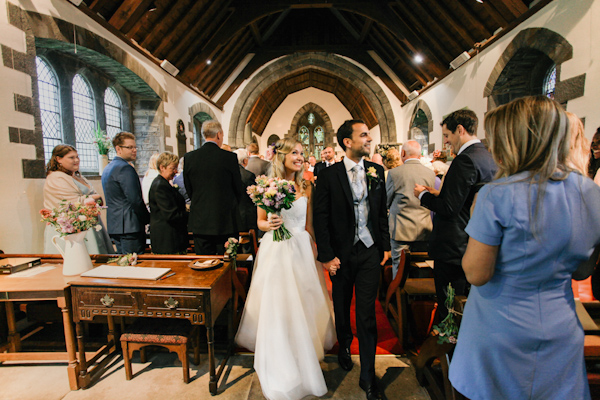 church wedding ceremony, photo by Sansom Photography | via junebugweddings.com