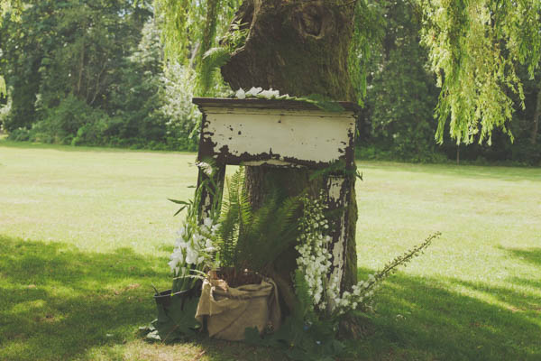 lush and rustic ceremony decor