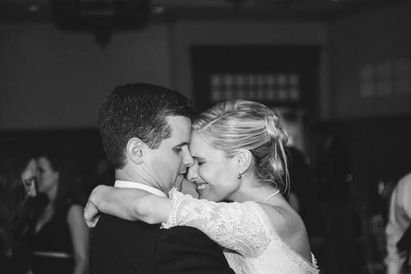 romantic country club reception, photo by Clay Austin Photography | via junebugweddings.com