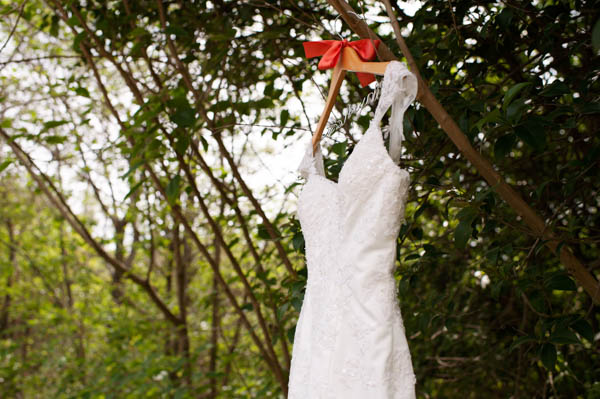 vintage lace wedding dress