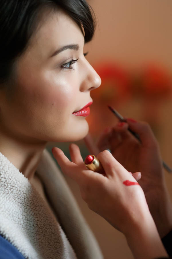 bride getting ready portrait