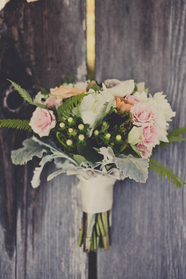 romantic light pink, ivory, and orange bouquet