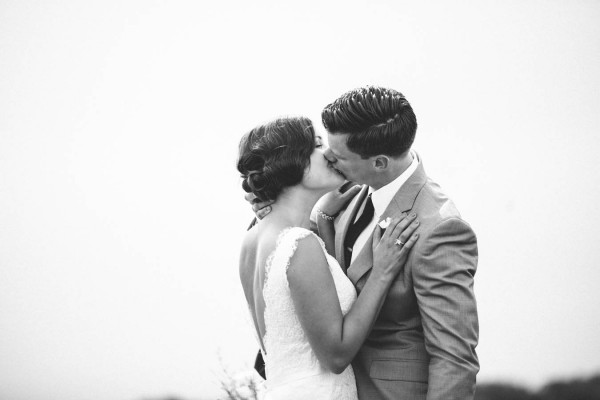Allison-and-Michael-Woodnote-Photography-Junebug-Weddings-7