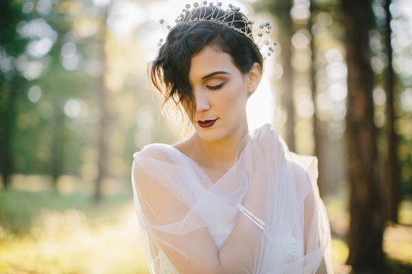 Beautifully-dark-styled-shoot-Kym-Ventola-Photography-Junebug-Weddings-11