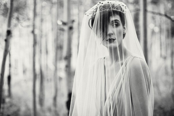 Beautifully-dark-styled-shoot-Kym-Ventola-Photography-Junebug-Weddings-19