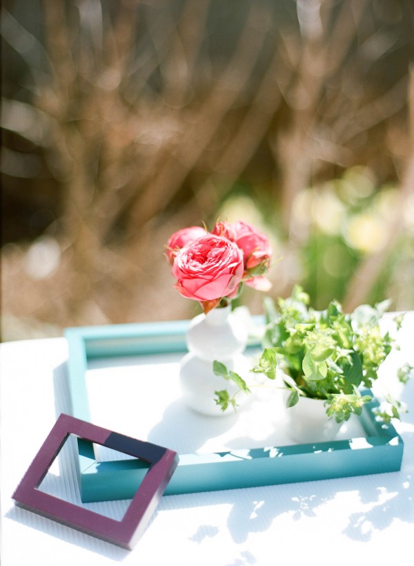 teal and pink table scape