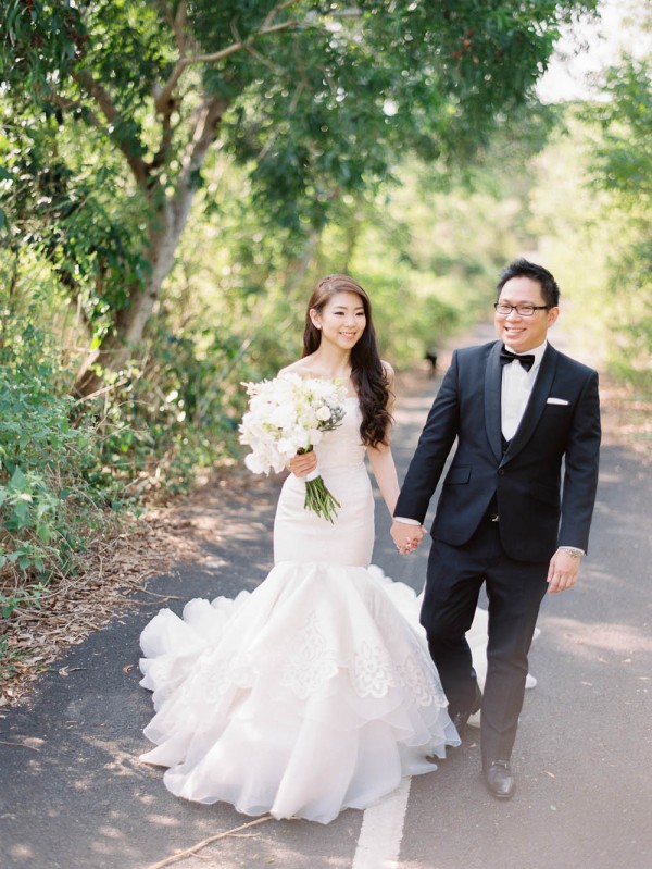 Fe-and-Frances-Angga-Permana-Photo-Junebug-Weddings-28