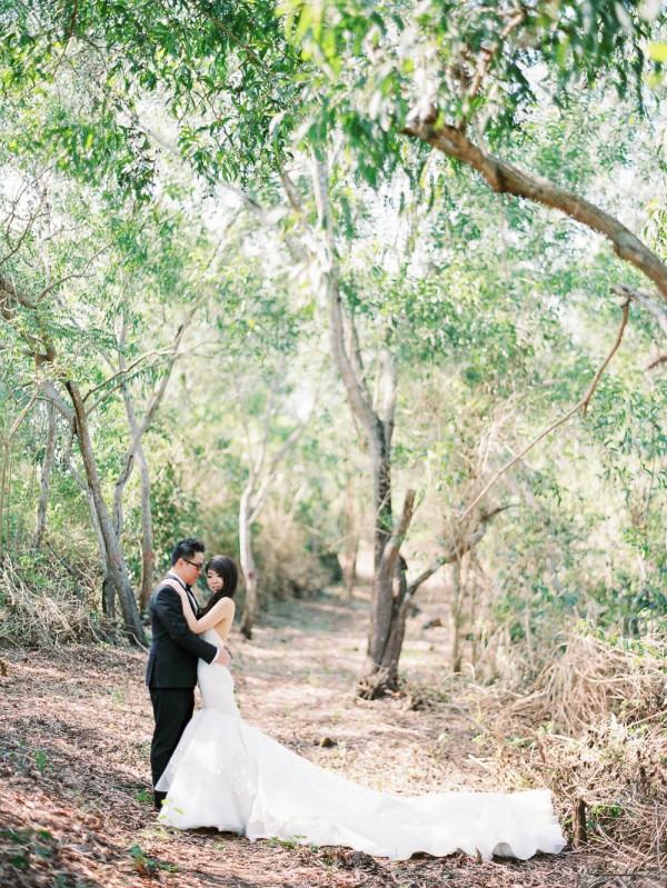 Fe-and-Frances-Angga-Permana-Photo-Junebug-Weddings-30