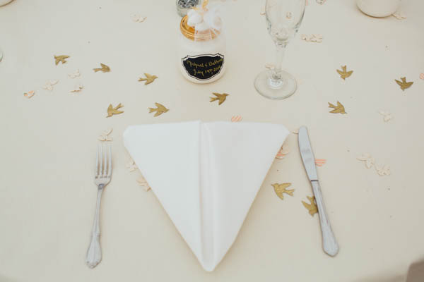 simple ivory table decor