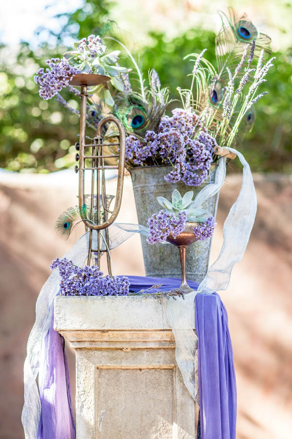 beautiful and artistic wedding decor