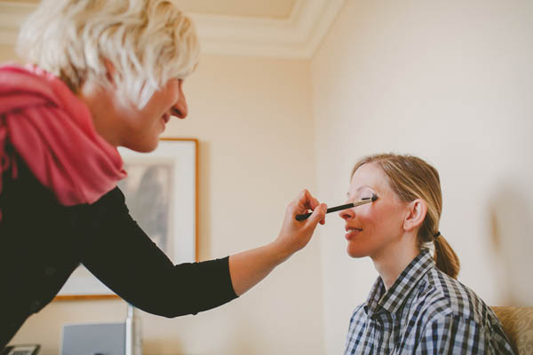 bride getting ready