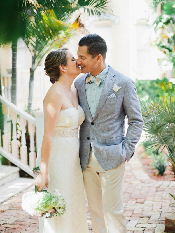 intimate Florida wedding couple's portrait