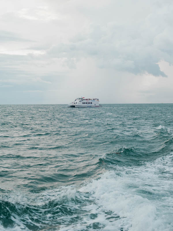 yacht wedding reception