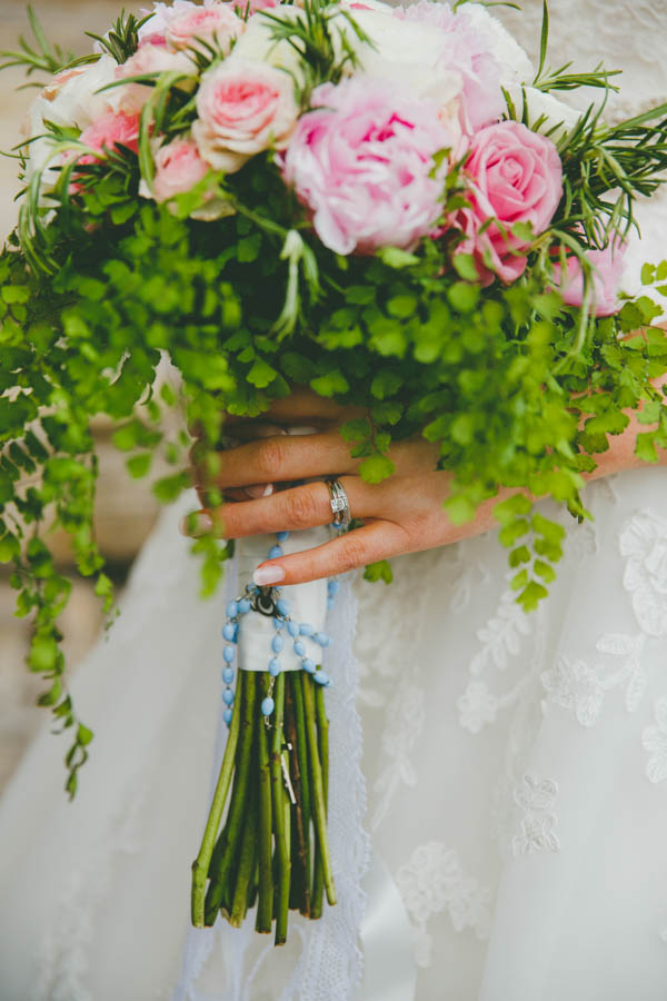 beautiful pink bridal bouquet