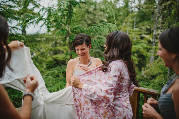 bride getting into her gown