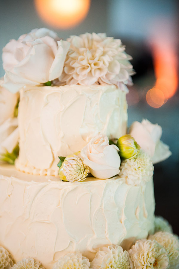 sloppy frosted wedding cake