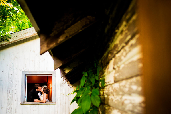 blue-dress-barn-wedding-allison-williams-photography