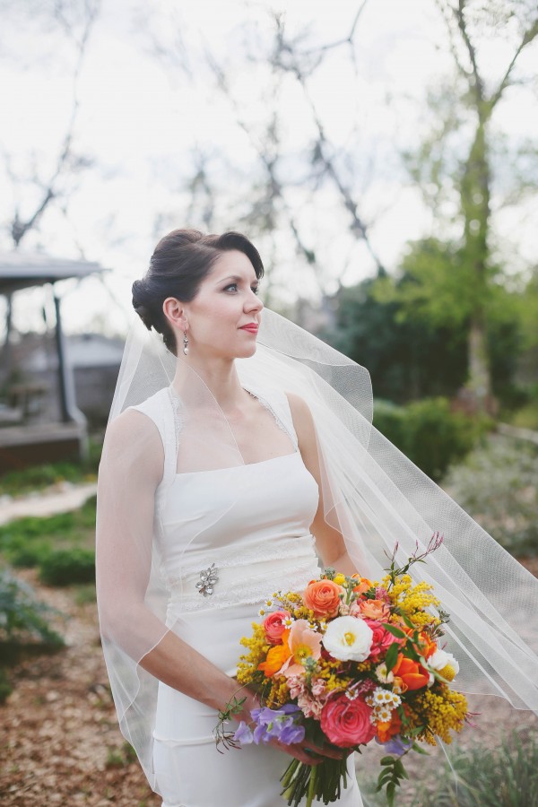 Colorful-Austin-Wedding-Springdale-Farms-14