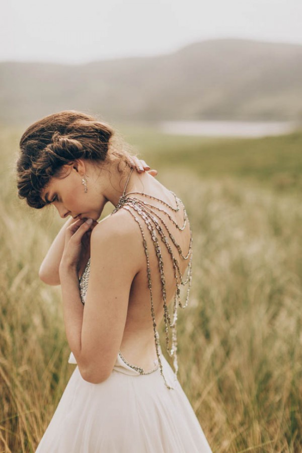 Dramatic-Beach-Wedding-Photos-3