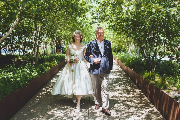 wedding in High Line Park