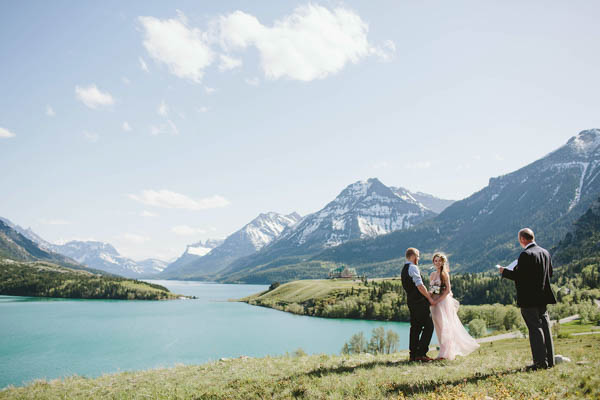scenic mountain wedding