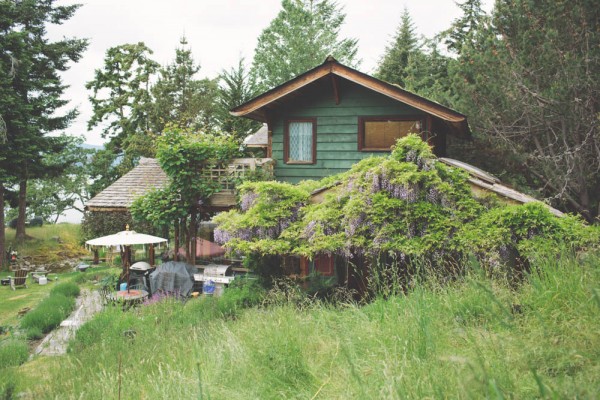 British-Columbia-Backyard-Wedding-3