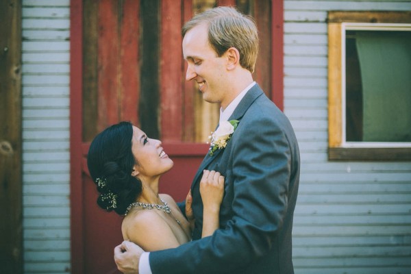 Red-Cream-Barn-Wedding-8