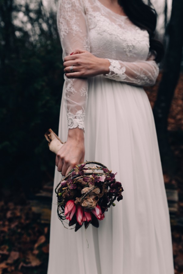 earthy winter bouquet