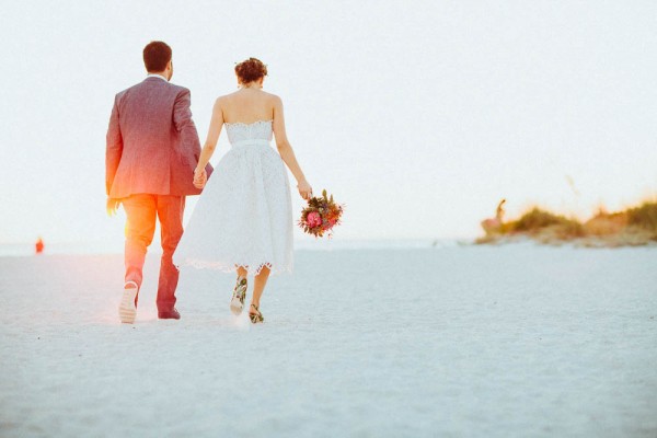 Postcard-Inn-Beach-Wedding-Jonathan-Connolly-30