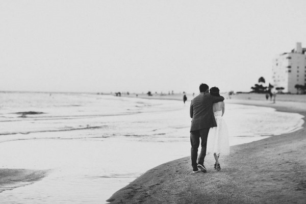 Postcard-Inn-Beach-Wedding-Jonathan-Connolly-36