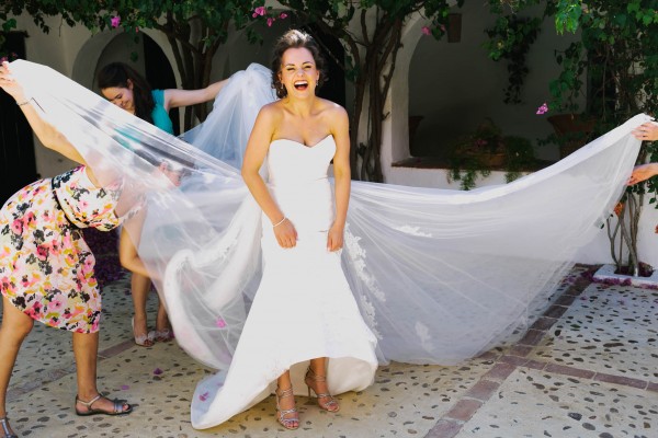 Blissful-Spanish-Wedding-at-Hacienda-de-San-Rafael (10 of 37)