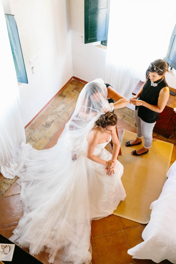 Blissful-Spanish-Wedding-at-Hacienda-de-San-Rafael (6 of 37)