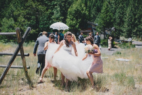 Rustic-Lake-Tahoe-Wedding-Sun-Life-Photography (7 of 34)