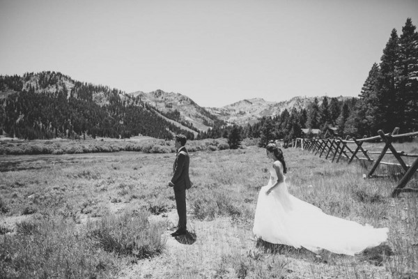 Rustic-Lake-Tahoe-Wedding-Sun-Life-Photography (8 of 34)