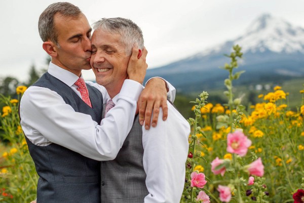 Whimsical-Mountain-Wedding-Oregon-JOS-Studios (25 of 31)