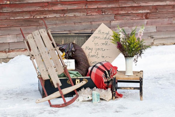 Wintry-Styled-Shoot-Watershed-Floral-18