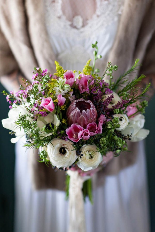 Wintry-Styled-Shoot-Watershed-Floral-7