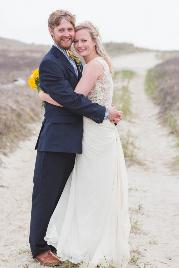 Yellow-and-Blue-Wedding-in-Nantucket (13 of 27)