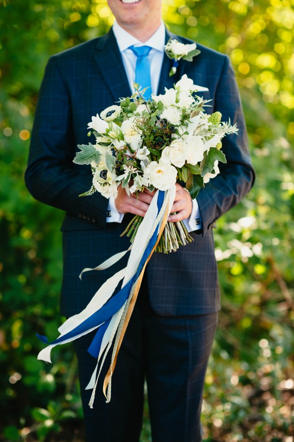 Blue-Sage-Wedding-Columbia-Winery-Laurel-McConnell (8 of 27)